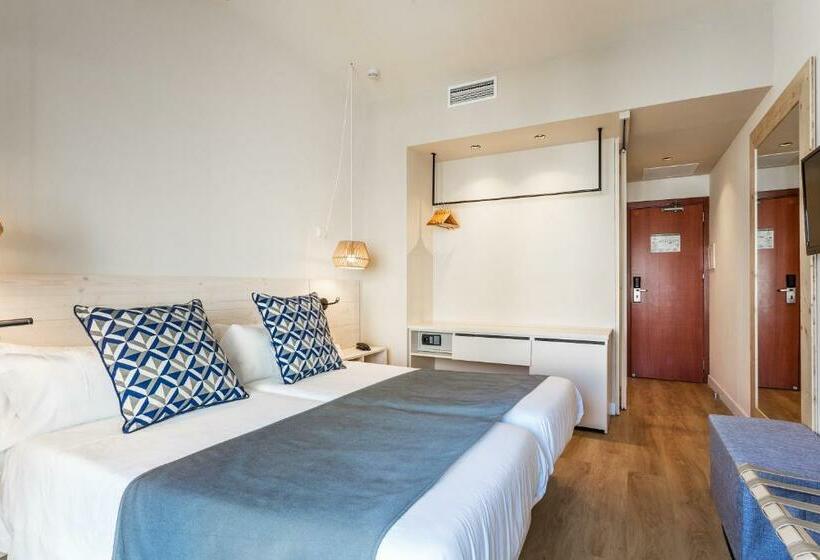 Номер Стандарт, Fergus Style Soller Beach