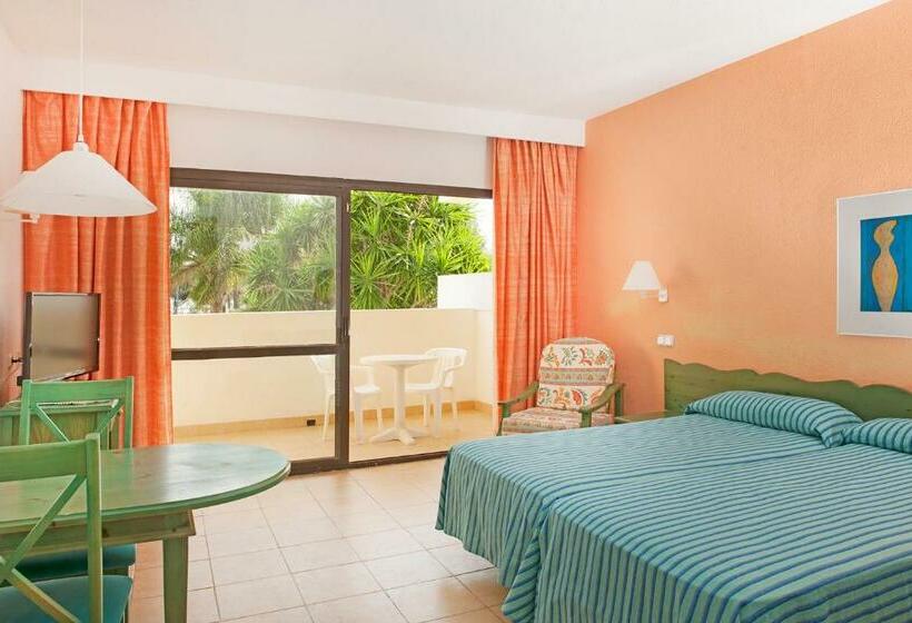 Студия Стандарт, Iberostar Waves Ciudad Blanca