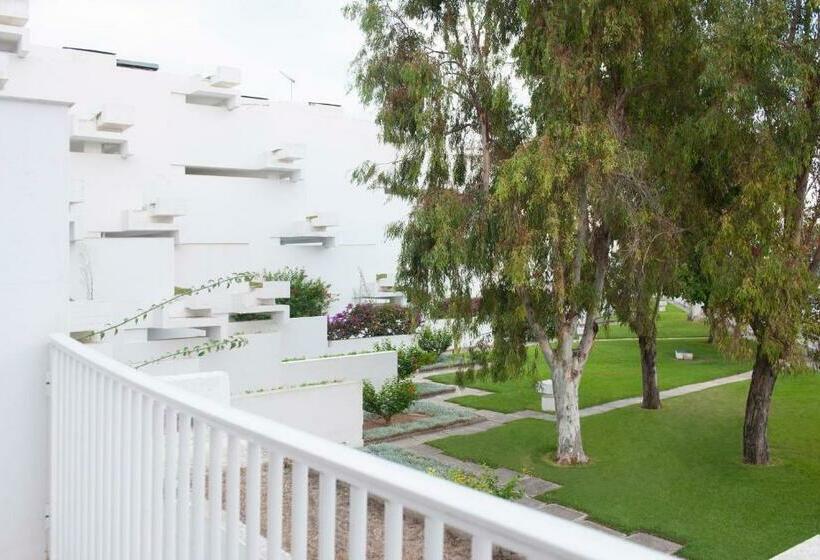 Апартаменты 1 Спальня Вид на Сад, Iberostar Waves Ciudad Blanca
