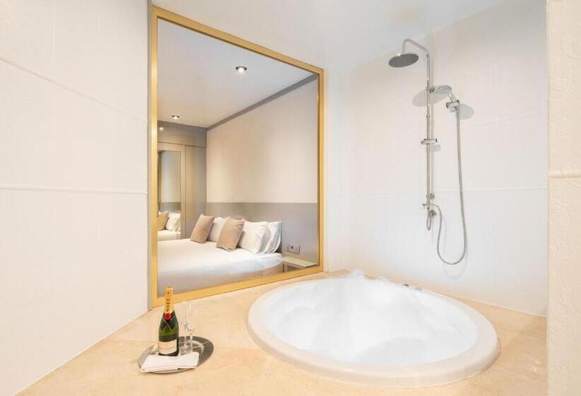 Люкс с гидромассажем, Motel Punt 14