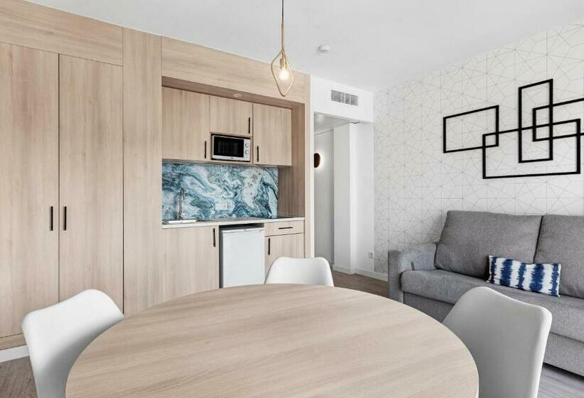 Апартаменты 1 Спальня, Palmanova Suites By Trh