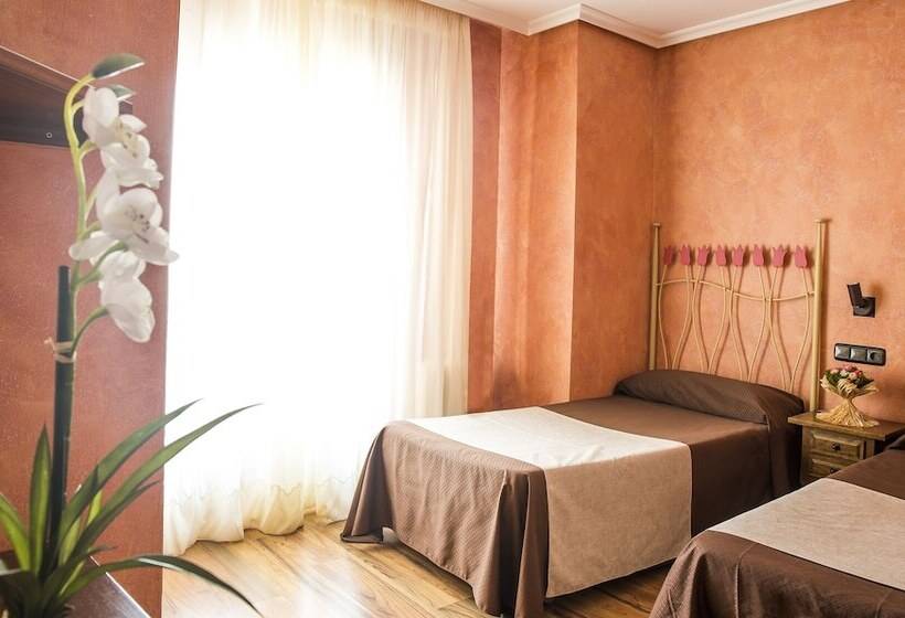 Номер Стандарт, Café Bar Hotel Jefi
