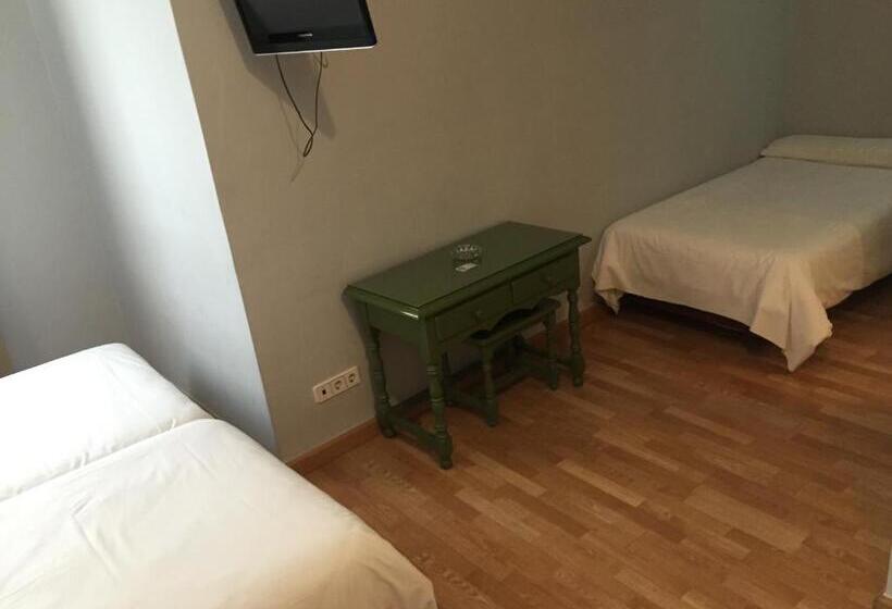 Quarto Triplo Standart, Madrid Rio