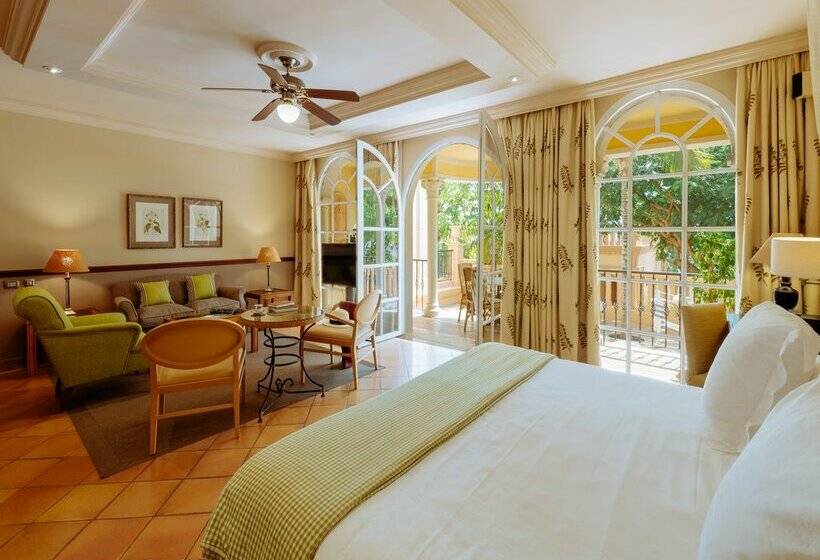 Полулюкс Вид на Сад, Bahia del Duque