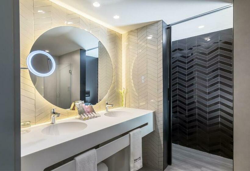 Premium Family Room, Barcelo Sevilla Renacimiento