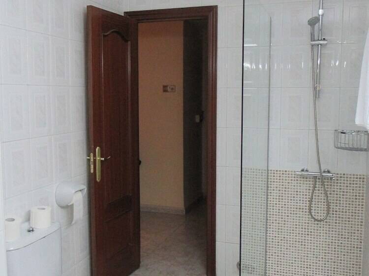 غرفة قياسية, Perales
