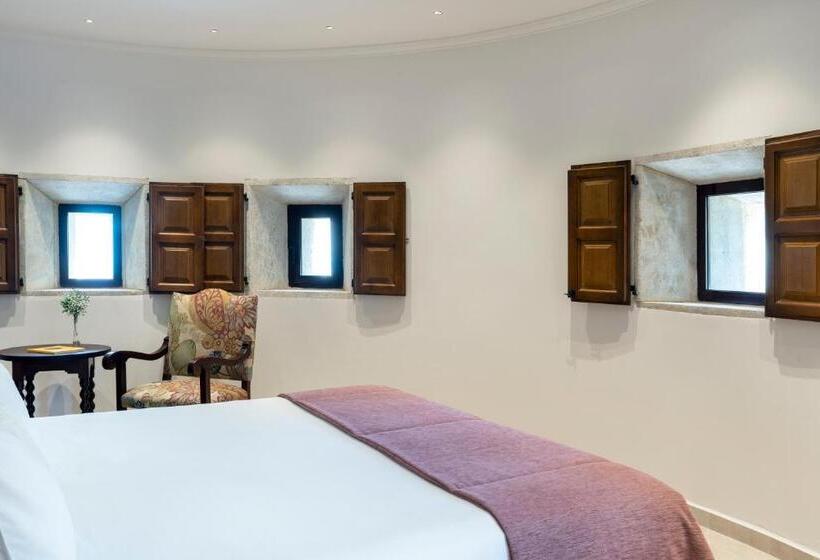 سوییت جونیور, Parador De Ciudad Rodrigo