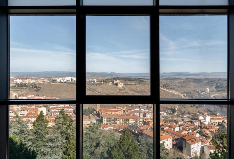 수피리어 룸, Parador De Soria