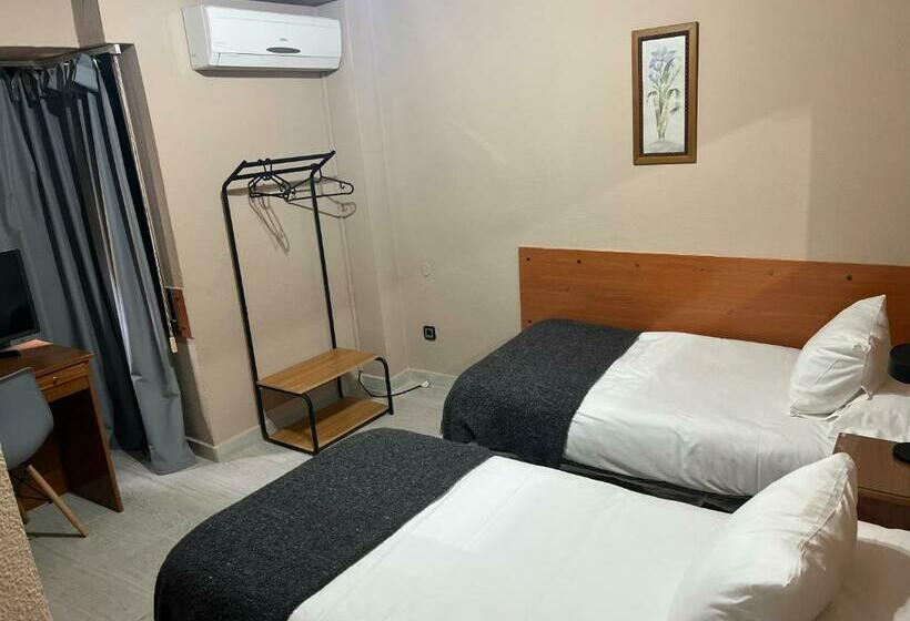 Номер Стандарт, Hostal Arenal