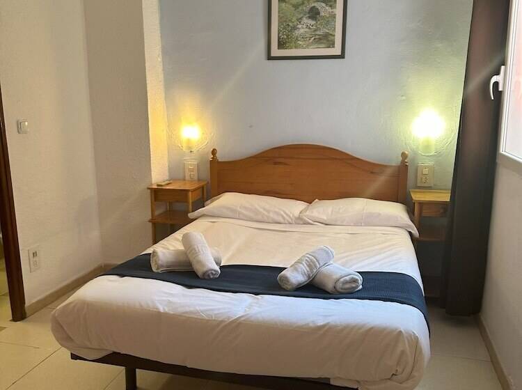 غرفة قياسية, Barraca Suites