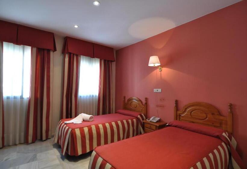 اتاق استاندارد, Hostal La Fuente