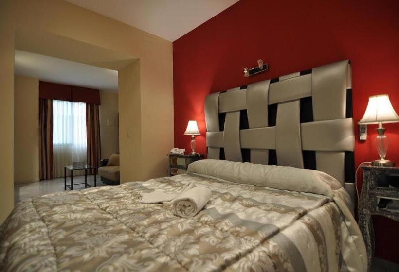سوییت, Hostal La Fuente