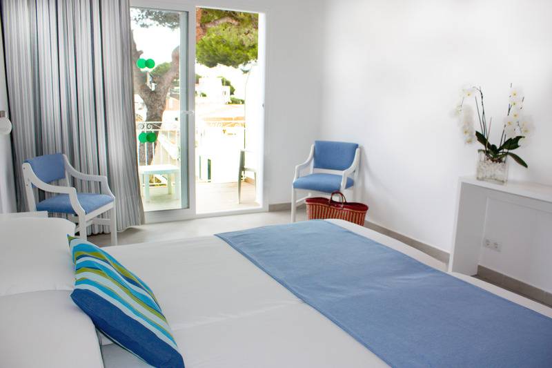 Номер Стандарт, Hostal Xuroy