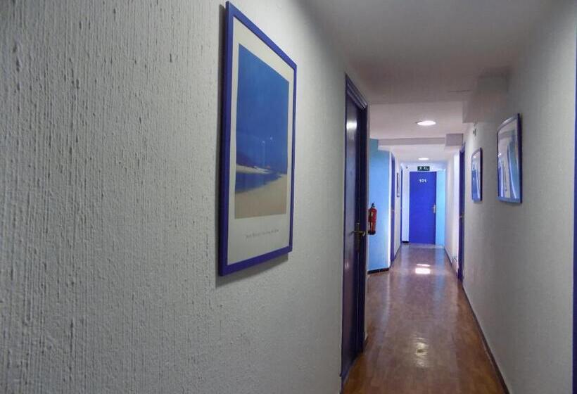 스탠다드 싱글 룸 공동욕실, Hostal Villa Maruja