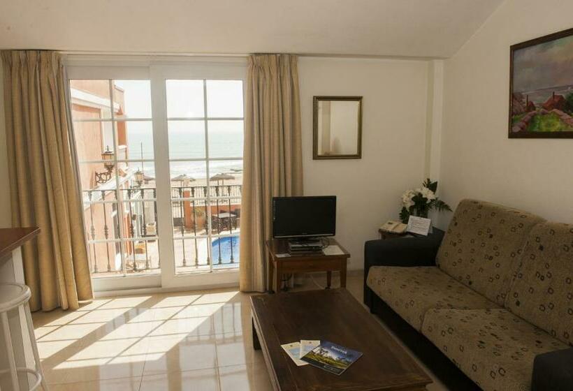 １ベッドルームアパートメント, Lloyds Beach Club