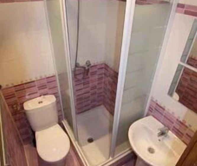 Habitación Estándar Individual, Hostal Abril Madrid