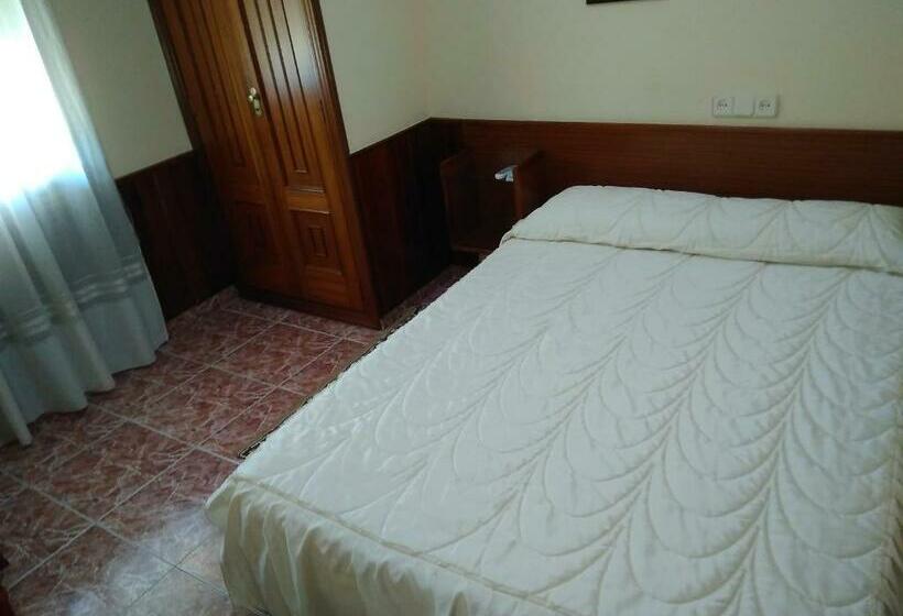 Номер Стандарт, Hostal Mayo