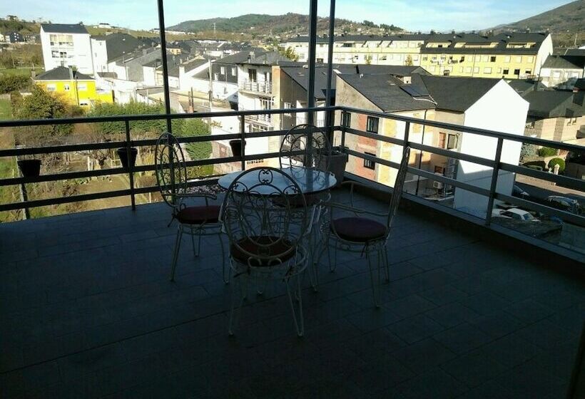 스탠다드 룸, Hostal Mayo