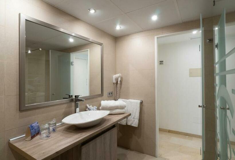 Семейный Полулюкс, Ms Aguamarina Suites