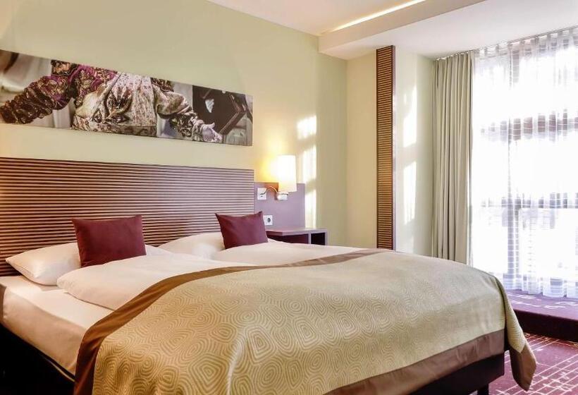 سوییت جونیور, Dorint City Hotel Salzburg
