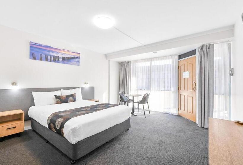 스탠다드 룸, Hilton Beachfront Motel