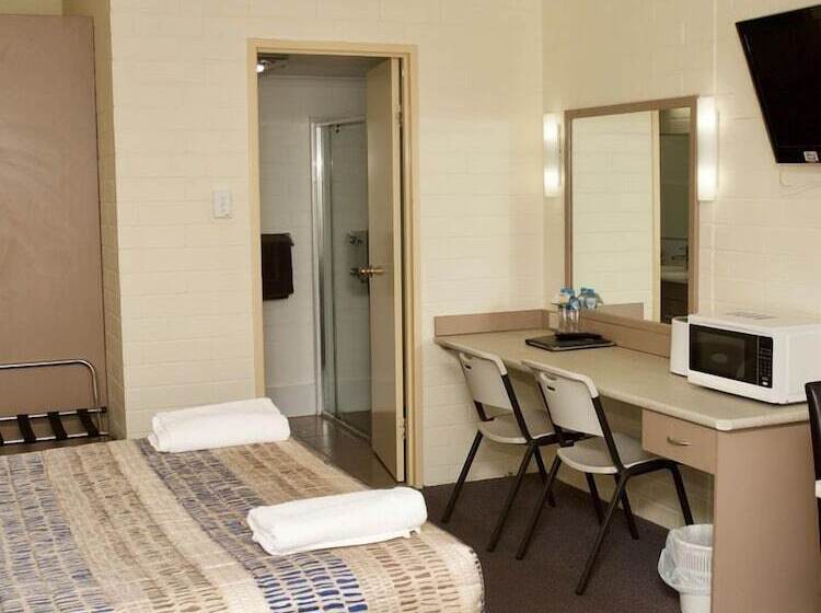 패밀리 룸, Pioneer Motel Goondiwindi