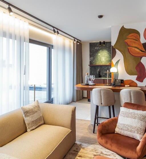 آپارتمان 1 خوابه با بالکن, Hassotel
