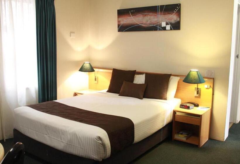 חדר משפחתי, Mid City Motor Inn Singleton