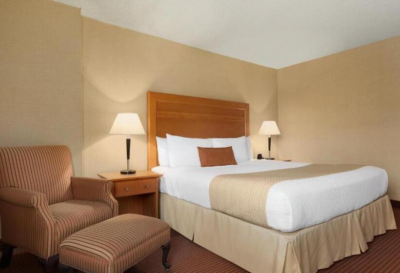 スタンダードルーム, Days Inn By Wyndham Edmonton Downtown