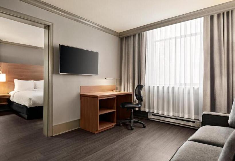 スイート, Days Inn By Wyndham Vancouver Downtown