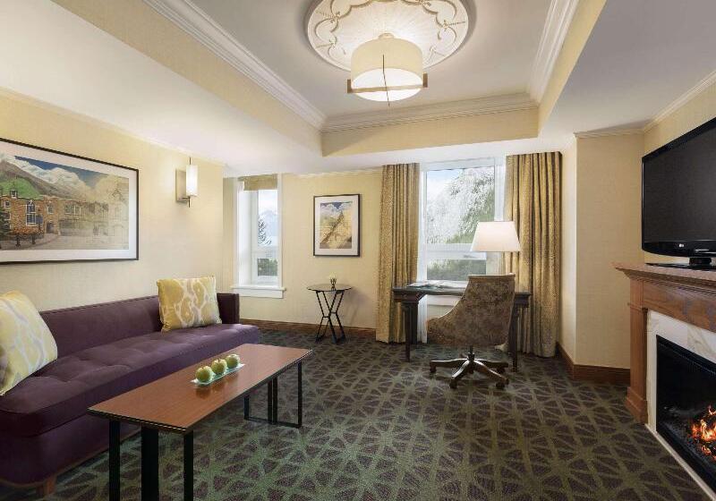 景色の見えるスイートルーム, Fairmont Banff Springs