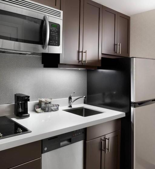 Студио Стандарт Кровать Кинг, Towneplace Suites By Marriott Mississaugaairport Corporate Centre