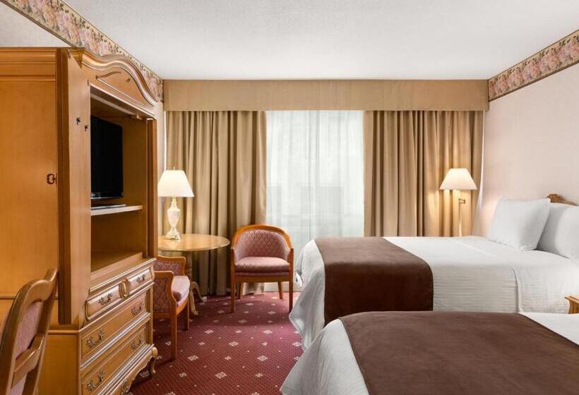 スタンダードシティビュールーム, Travelodge By Wyndham Niagara Falls Fallsview