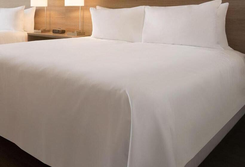 Номер Стандарт, Radisson Hotel Sudbury