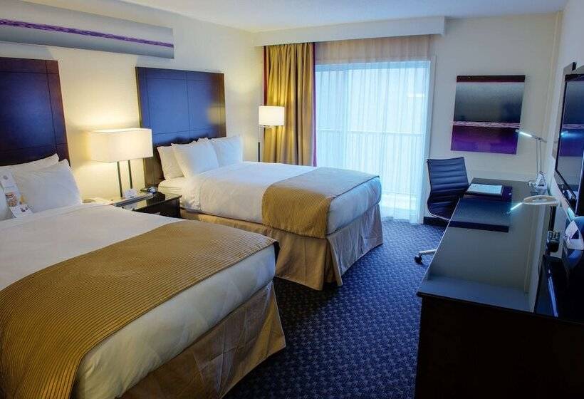 Номер Премиум, Radisson Hotel Sudbury