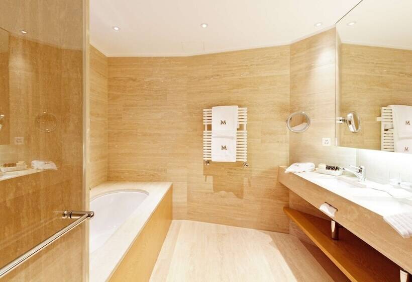 豪华套房, Art Boutique Hotel Monopol