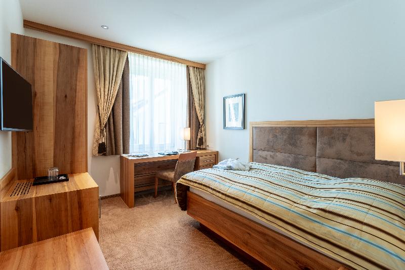 标准单人间, Art Boutique Hotel Monopol