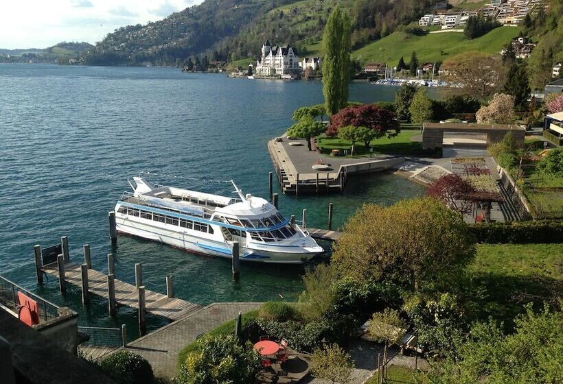 اتاق رمانتیک, Terrasse Am See