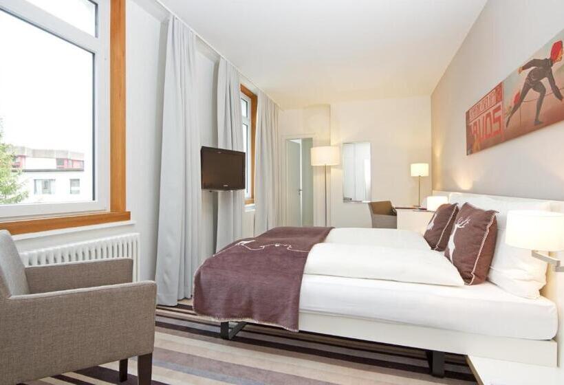 اتاق استاندارد, National By Mountain Hotels