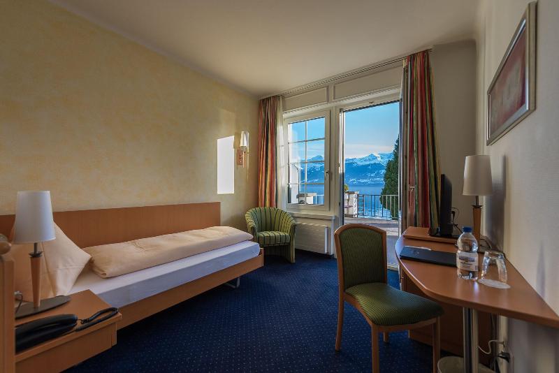 اتاق استاندارد یک نفره, Parkhotel Gunten – Beach & Spa