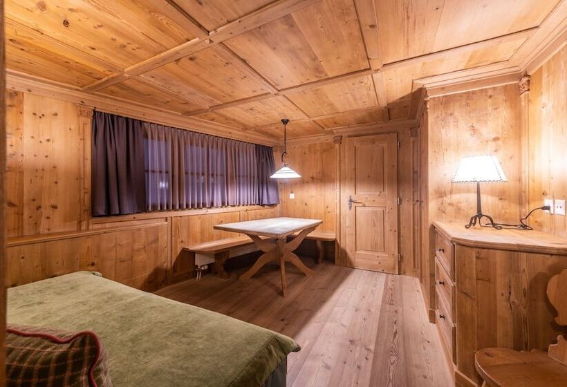 Семейный Номер, Posthotel Valbella