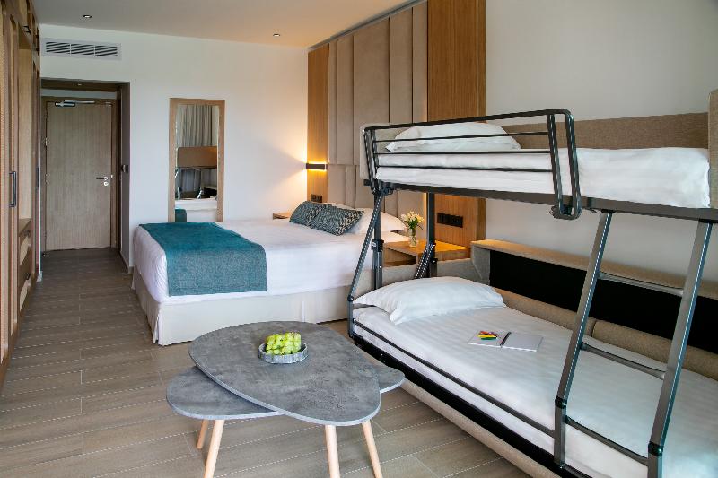 Полулюкс Вид на Море, Asterias Beach
