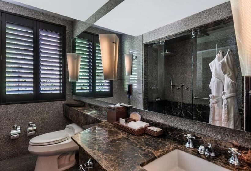 Люкс с Балконом, Four Seasons Hotel Casa Medina Bogota