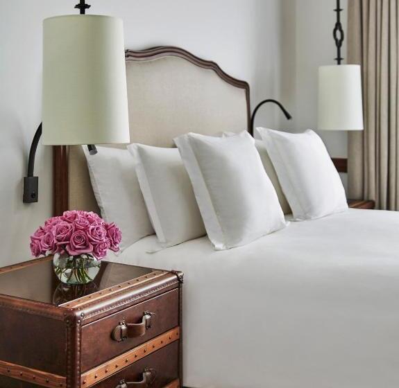 Номер Superior, Four Seasons Hotel Casa Medina Bogota