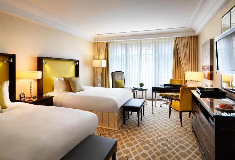 Номер Стандарт, Breidenbacher Hof, Best Grandhotel 2024   Die 101 Besten