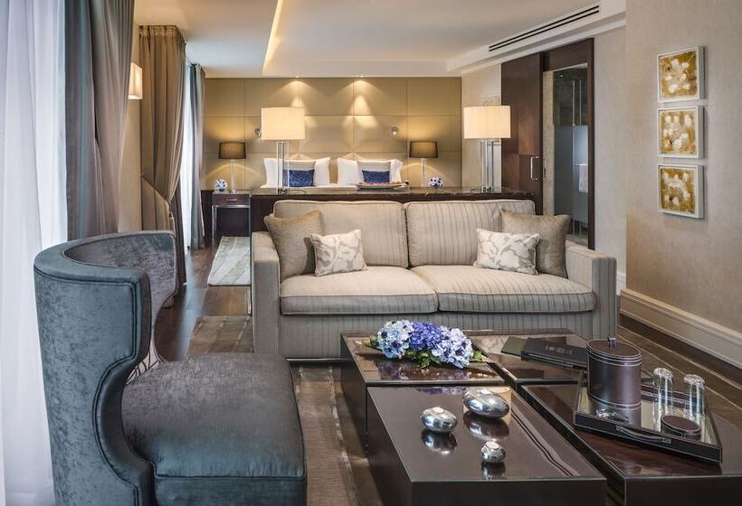 Номер Deluxe, Breidenbacher Hof, Best Grandhotel 2024   Die 101 Besten