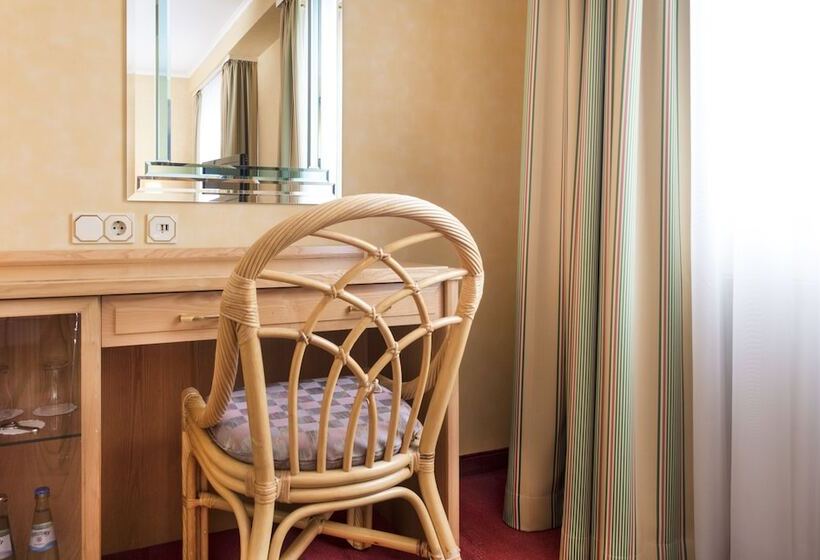 Pokój klasy Biznes, Tryp By Wyndham Köln City Centre