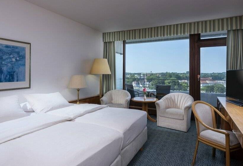 Классический Номер, Maritim Strandhotel Travemünde