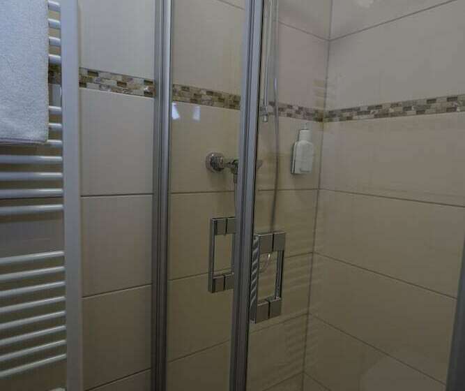 اتاق استاندارد, Rabes Hotel Kiel Am Hauptbahnhof