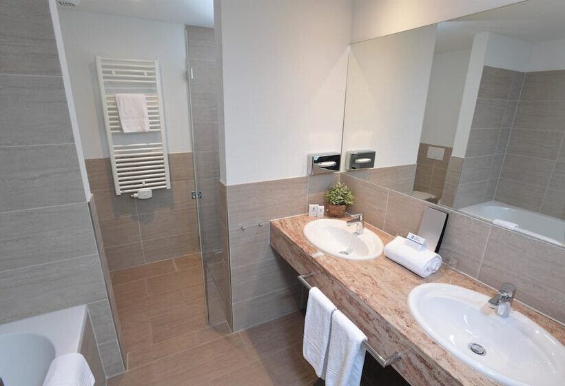 Номер Deluxe, Best Western Queens Hotel Pforzheim Niefern